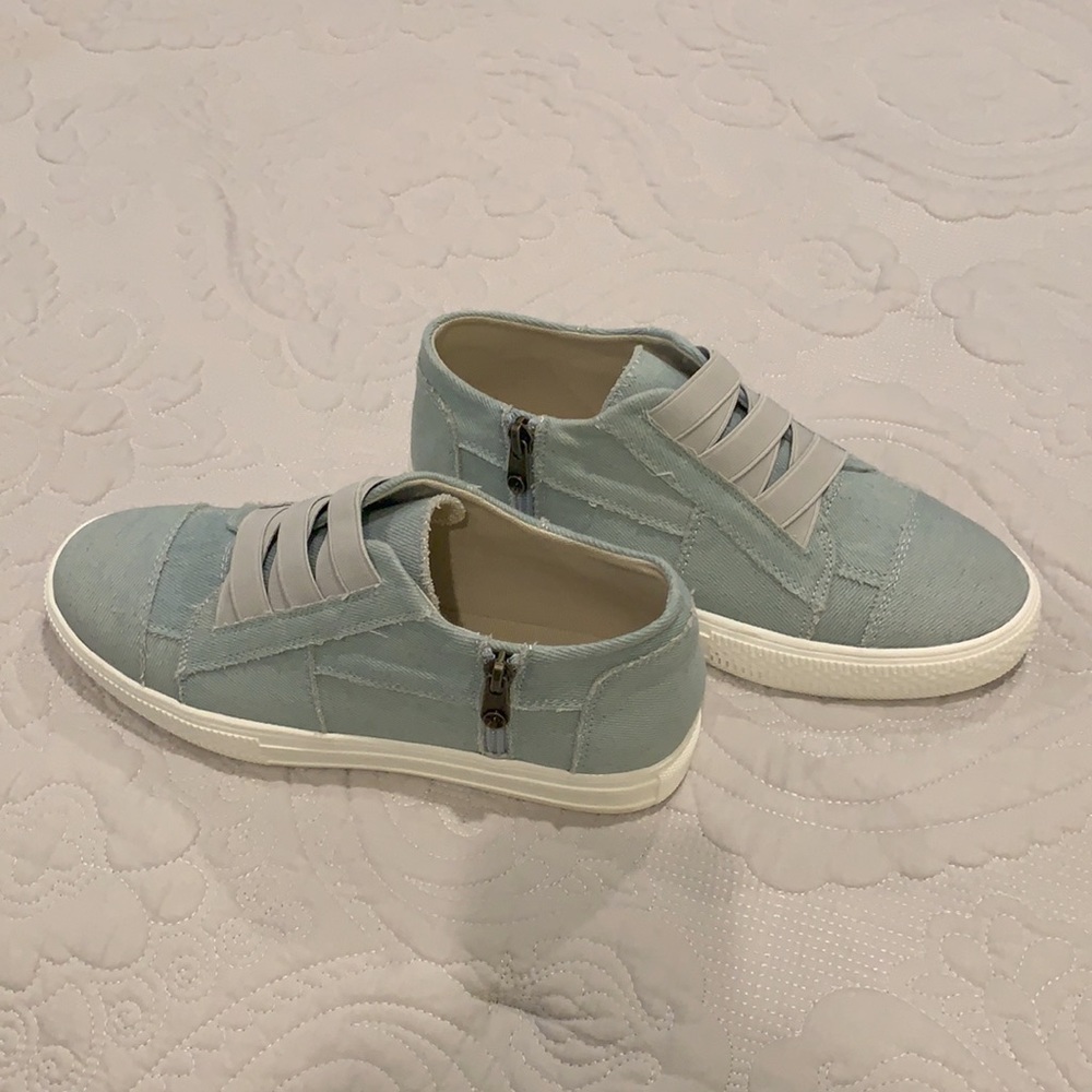 Brand New Joli sneakers Size 8